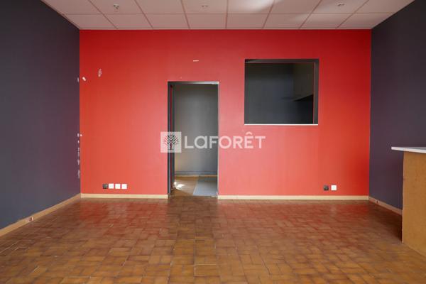 Location local commercial près de Tarbes - 2 pièce(s) - 50 m² - 550 € par mois