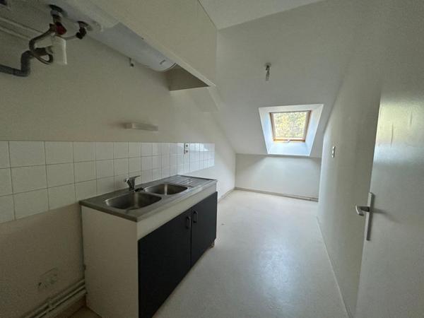 APPARTEMENT T2,  
Nantes 44200