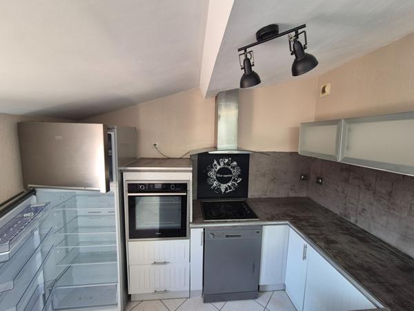 Appartement centre ville La Crau 3 pièce(s) 67.84 m2