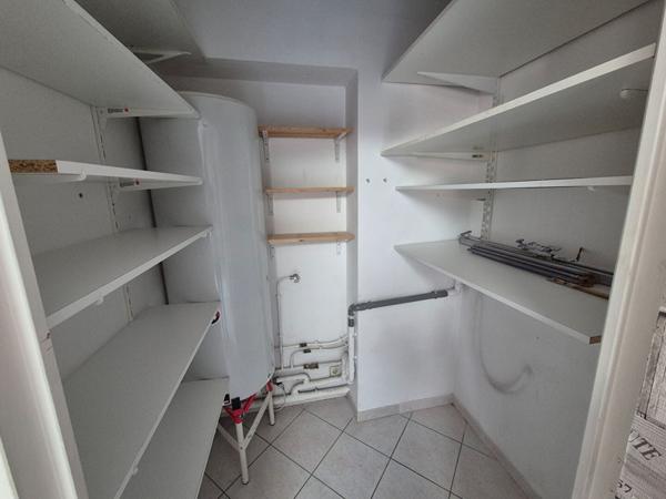 Appartement centre ville La Crau 3 pièce(s) 67.84 m2