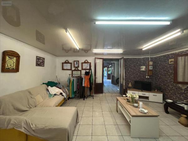 Maison individuelle à vendre à La-Montagne à la Réunion (97417), ref : 97405-1034231