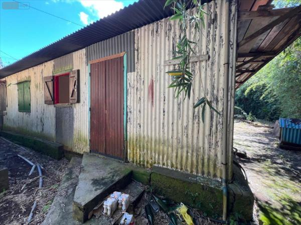 Maison individuelle à vendre à La-Montagne à la Réunion (97417), ref : 97405-1034231