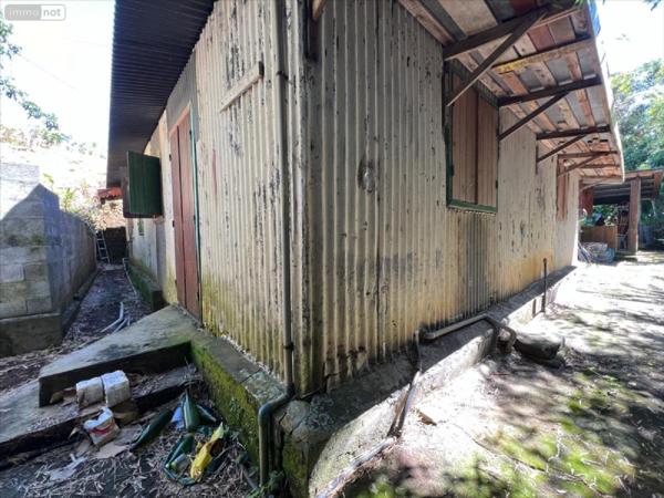 Maison individuelle à vendre à La-Montagne à la Réunion (97417), ref : 97405-1034231