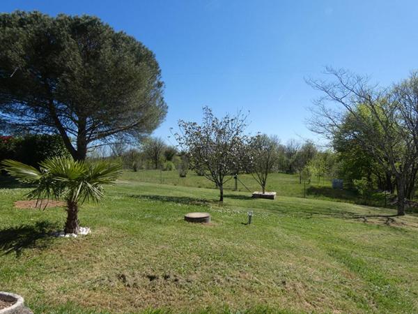 Maison Nadaillac 7 pièce(s) 148 m2