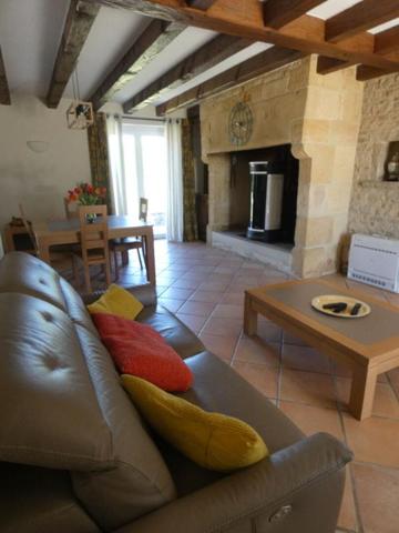 Maison Nadaillac 7 pièce(s) 148 m2