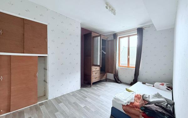 Maison à vendre    6 pièces •  Guise
