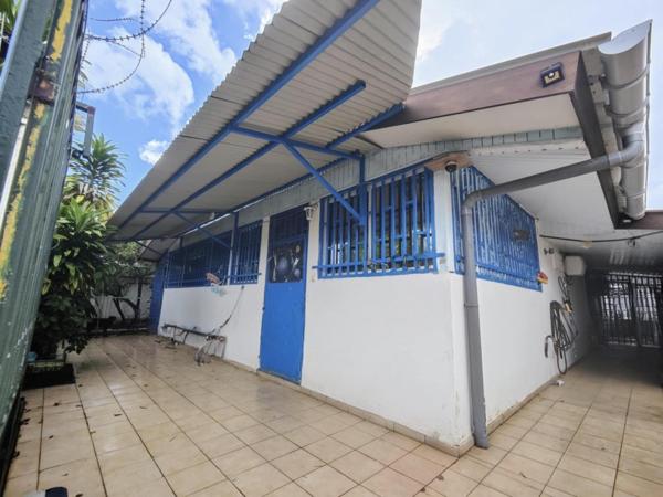 Maison familiale 4 Chambres plus T2 independant  !