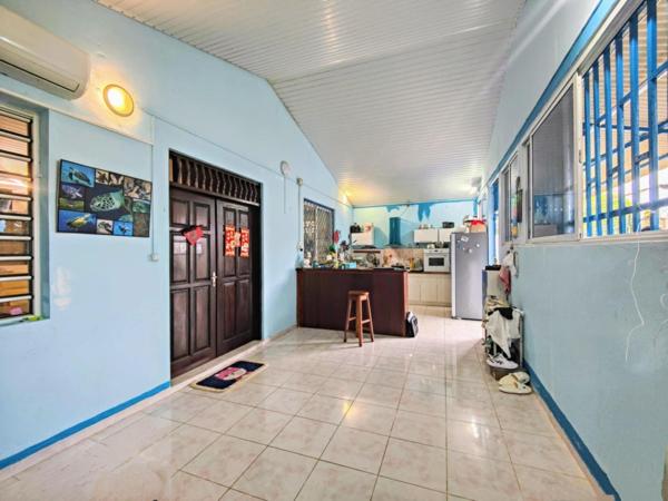 Maison familiale 4 Chambres plus T2 independant  !