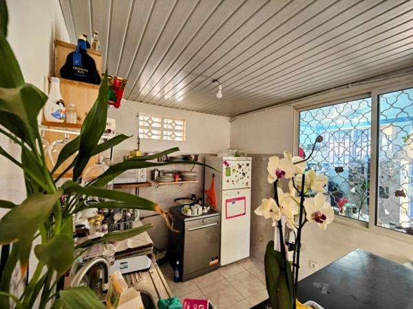 Maison familiale 4 Chambres plus T2 independant  !