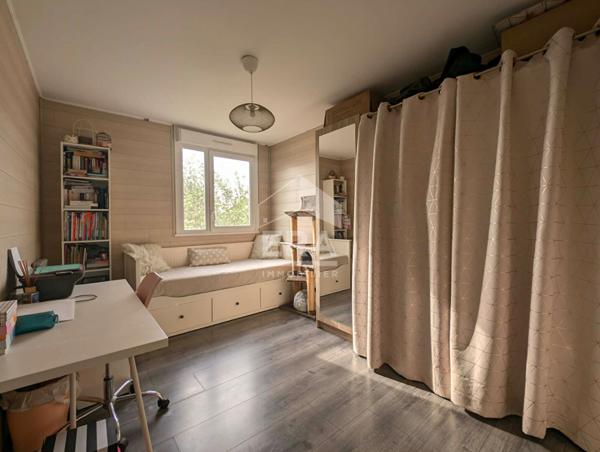 RIVE GAUCHE - Beau 3 pièces de 69 m2
