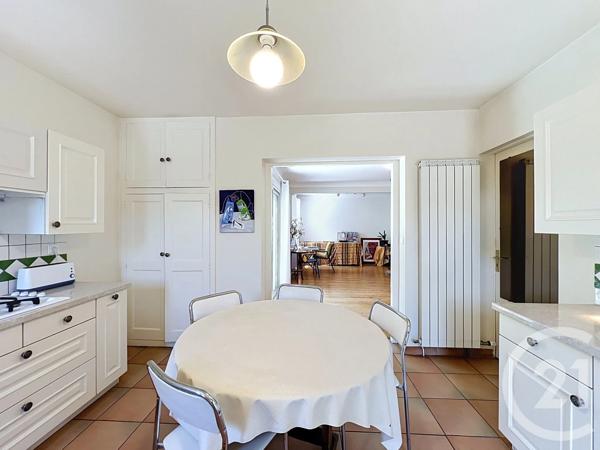 Maison à vendre  4 pièces - 136 m 2   AUCH  - 32