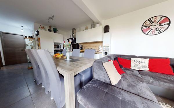 Appartement à vendre    2 pièces • 48,91 m2 Stuckange