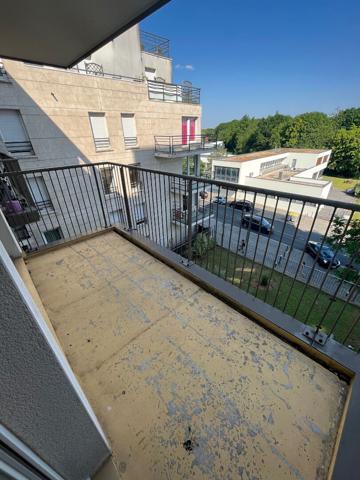 Appartement deux pièces, meublé + Parking - CERGY LE HAUT (44.38 m²)