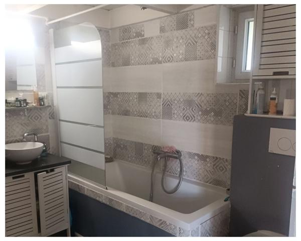 Charmante maison en pierre rénovée