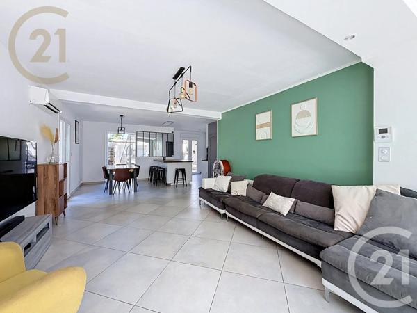 Maison à vendre  5 pièces - 126 m 2   FRONTIGNAN  - 34