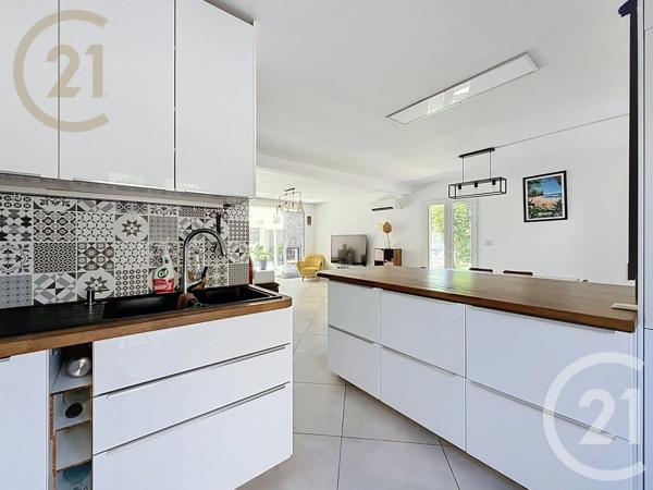 Maison à vendre  5 pièces - 126 m 2   FRONTIGNAN  - 34