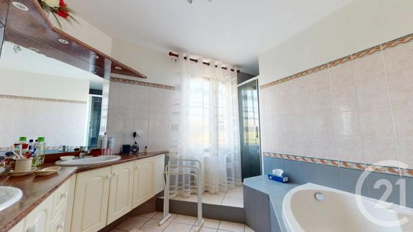 Maison à vendre  5 pièces - 131,23 m 2   COLOMIERS  - 31
