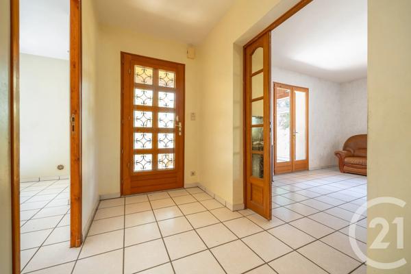 Maison à vendre  4 pièces - 113,60 m 2   LISLE SUR TARN  - 81