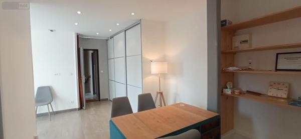 Local professionnel à vendre à Langres en Haute-Marne (52200), ref : 52020-923808