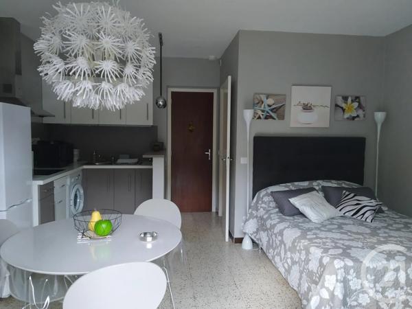Appartement F1 à vendre  1 pièce - 32 m 2   AMELIE LES BAINS PALALDA  - 66