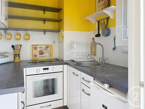 Appartement F1 à vendre  1 pièce - 32 m 2   AMELIE LES BAINS PALALDA  - 66