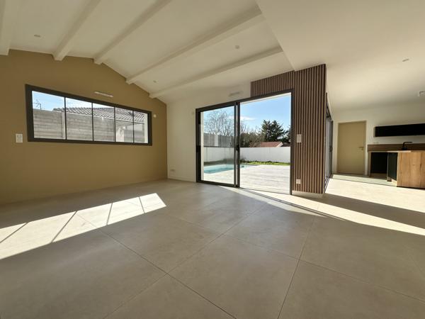 Maison récente à ANGOULINS