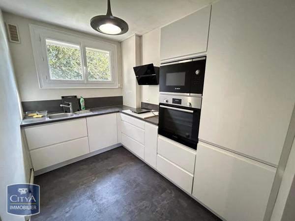 Appartement à louer 4 pièces 64.72m² Le Mans (72100)