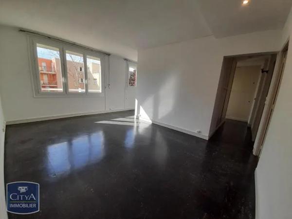Appartement à louer 4 pièces 64.72m² Le Mans (72100)