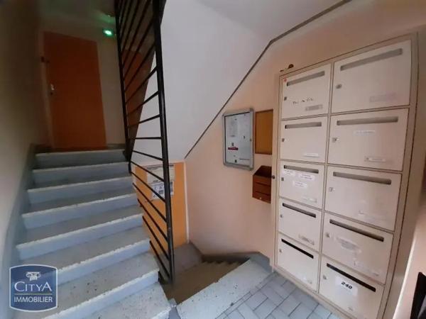 Appartement à louer 4 pièces 64.72m² Le Mans (72100)
