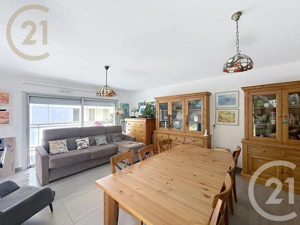 Appartement T3 à vendre  3 pièces - 63,80 m 2   MONTPELLIER  - 34