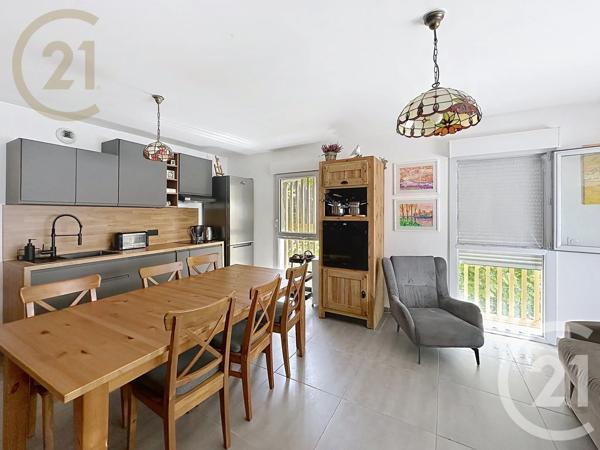 Appartement T3 à vendre  3 pièces - 63,80 m 2   MONTPELLIER  - 34