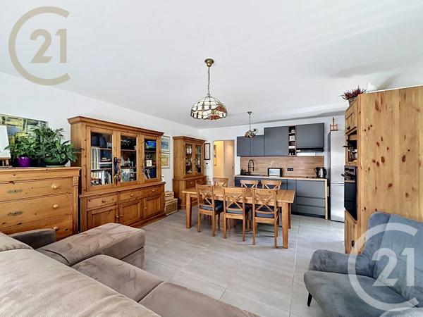 Appartement T3 à vendre  3 pièces - 63,80 m 2   MONTPELLIER  - 34