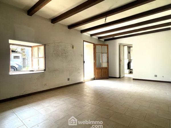 Maison 74 m² à Guesnes 86420