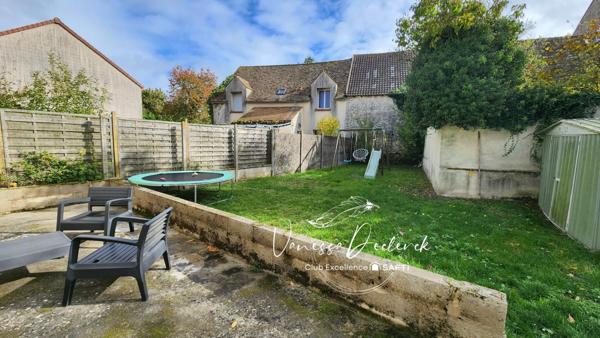 MAISON FAMILIALE 4 CHAMBRES AVEC JARDIN ET GARAGE