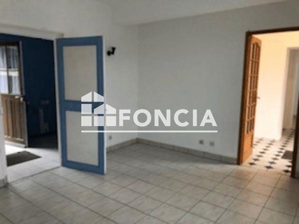 Location Appartement 2 pièces 47.4 m² - 54 AVENUE DE PARIS Chateau Thierry 02400