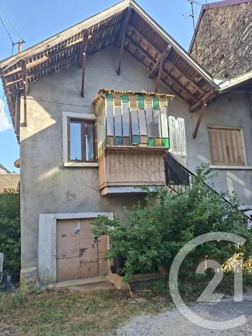 Maison à vendre  4 pièces - 80 m 2   LAGNIEU  - 01
