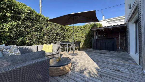 Villa de charme avec piscine à La Trompette La Rochelle