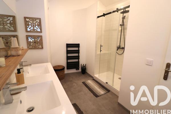 Maison à vendre 8 pièces 232,27 m² Moret-Loing-et-Orvanne