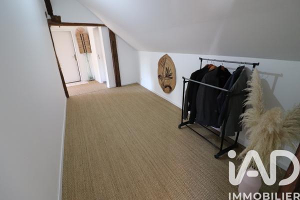 Maison à vendre 8 pièces 232,27 m² Moret-Loing-et-Orvanne