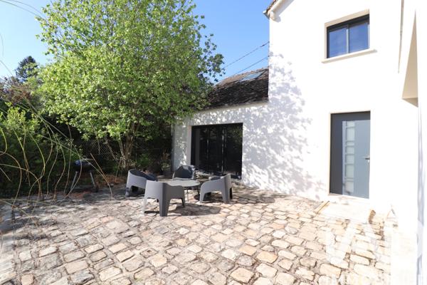 Maison à vendre 8 pièces 232,27 m² Moret-Loing-et-Orvanne