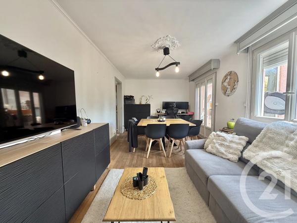 Maison à vendre  4 pièces - 81,06 m 2   YZEURE  - 03