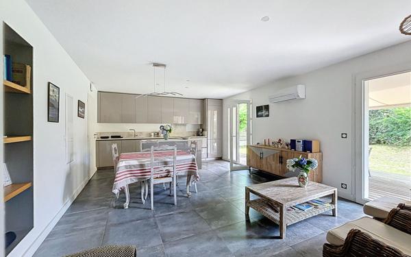 Appartement à vendre    4 pièces • 91,99 m2 Anglet