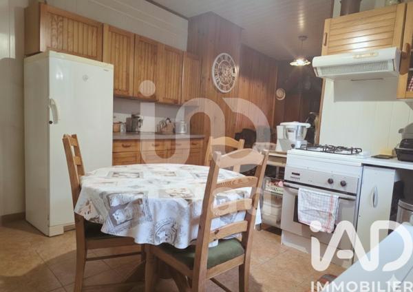 Immeuble à vendre 177 m² Crouy