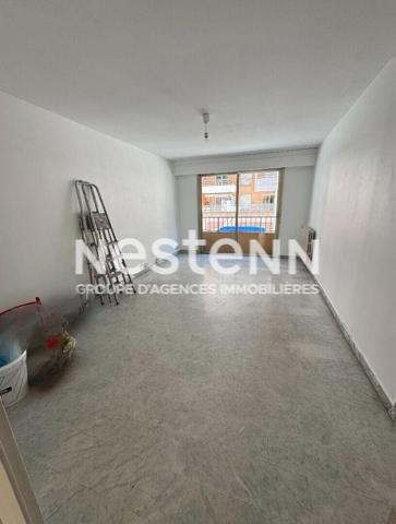 LOCATION VIDE - Appartement 3 pièces à louer à Nice Riquier - Emplacement privilégié