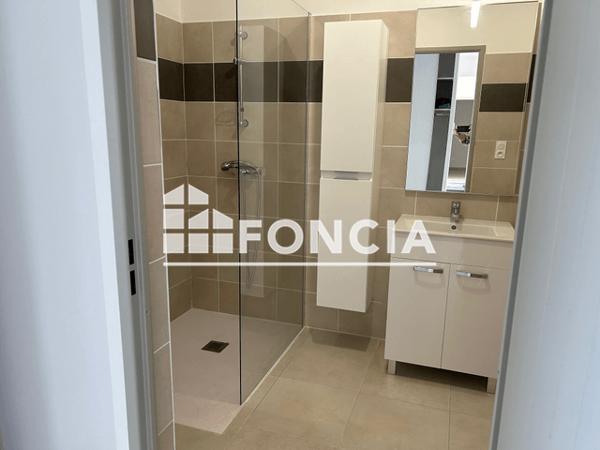 Location Appartement 4 pièces 85.23 m² - AVENUE DE LA VAUNAGE Bernis 30620