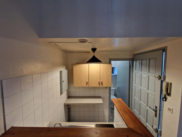 31500 TOULOUSE STUDIO AVEC MEZZANINE