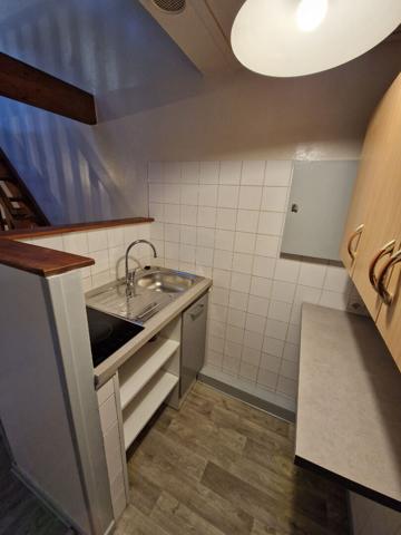 31500 TOULOUSE STUDIO AVEC MEZZANINE