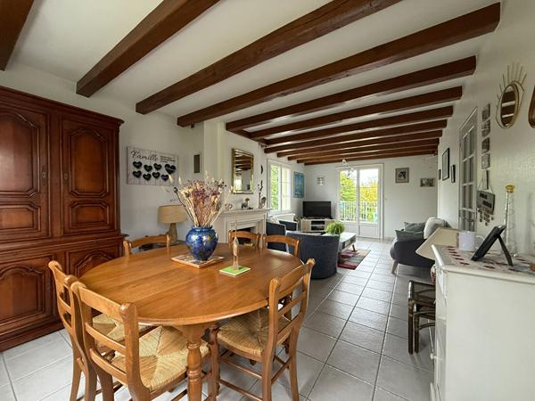 Maison St Saturnin Sur Loire 138 m2