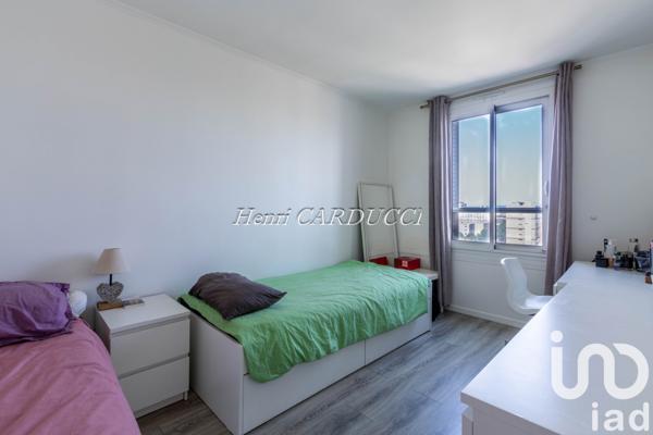 Appartement à vendre 4 pièces 76 m² Asnières-sur-Seine