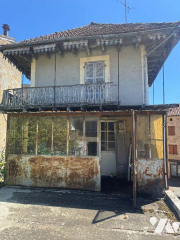 Ensemble en pierres à LACAPELLE-MARIVIAL